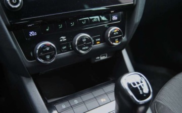 Skoda Octavia III Kombi Facelifting 1.5 TSI ACT 150KM 2019 Skoda Octavia GWARANCJA, Salon PL, LIFT 2019r, 1.5 Benzyna 150KM, Niski pr, zdjęcie 12