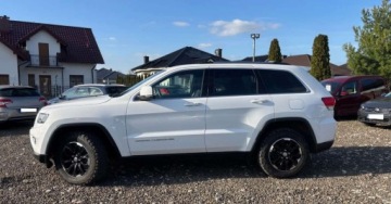Jeep Grand Cherokee IV Terenowy Facelifting 3.0 CRD 190KM 2016 Jeep Grand Cherokee 3.0D 190KM zarejestrowany jeden wlasciciel w polsce pi, zdjęcie 2