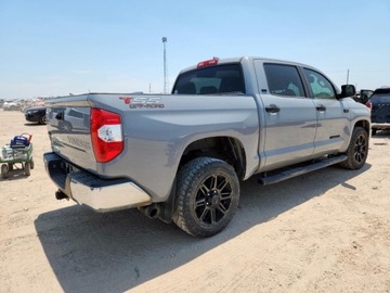 Toyota Tundra II 2020 Toyota Tundra Crewmax SR5 2020 5.7l 5.7 Benzyna 381KM, zdjęcie 3