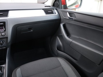 Skoda Rapid II Spaceback 1.2 TSI 85KM 2013 Skoda Rapid Spaceback 1.2 TSI, Salon Polska, zdjęcie 7