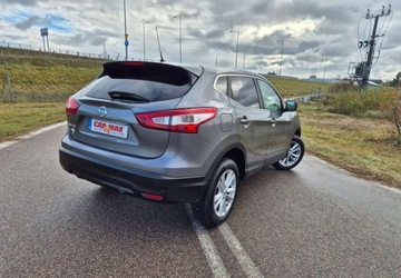 Nissan Qashqai II Crossover 1.2 DIG-T 115KM 2014 Nissan Qashqai Nissan Qashqai 1.2 DIG-T N-Vision 1.2 Benzyna 115KM, zdjęcie 13