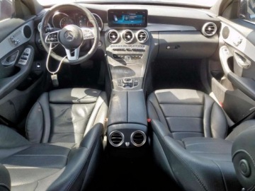 Mercedes Klasa C W205 2019 Mercedes-Benz Klasa C 300 2019 2.0l 2.0 Benzyna 255KM, zdjęcie 8