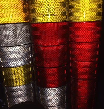 Светоотражающая контурная ЛЕНТА 5 м, желтая, микропризматическая с предупреждением