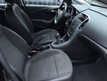 Opel Astra J Sedan 1.6 Twinport ECOTEC 115KM 2016 Opel Astra 1.6 16V, Salon Polska, Klima, Tempomat, zdjęcie 8