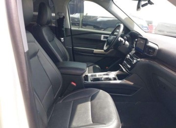 Ford Explorer VI 2021 Ford Explorer 2021, 2.3L, 4x4, LIMITED, po gradobiciu, zdjęcie 9