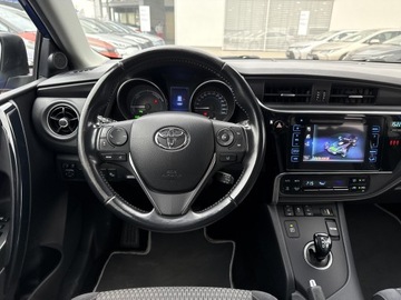 Toyota Auris II Touring Sports Facelifting 1.8 Hybrid 136KM 2018 Toyota Auris Hybrid 135 Selection II (2012-) Hybri, zdjęcie 11