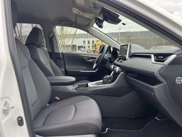 Toyota RAV4 V SUV 2.5 Hybrid Dynamic Force 218KM 2021 Toyota RAV4 2.5 Hybrid Comfort 4x2 V (2018-), zdjęcie 18