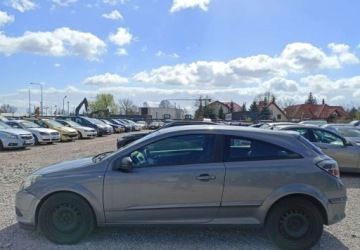 Opel Astra H Kombi 1.9 CDTI ECOTEC 120KM 2005 Opel Astra Opel Astra 1.9 Diesel 120KM, zdjęcie 1