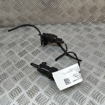 PORSCHE MACAN (95B) 2016 ČERPADLO OSTŘIKOVAČE OKNO PŘEDNÍ / ČELNÍ