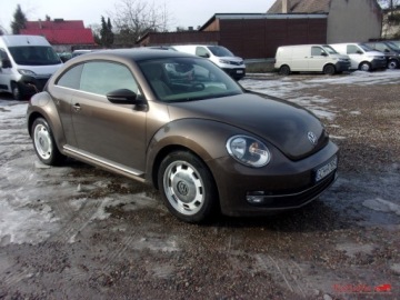 Volkswagen Beetle Hatchback 3d 1.2 TSI 105KM 2014 Volkswagen Beetle Automat 1,2 b zarejestrowany w PL 1.2 Benzyna 105KM, zdjęcie 4