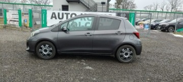Toyota Yaris III Hatchback 5d Facelifting 1.33 Dual VVT-i 99KM 2015 Toyota Yaris 1,3 instalacja gazowa., zdjęcie 6