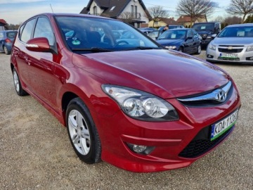 Hyundai i30 I CW Facelifting 1.4 DOHC 109KM 2011 Hyundai i30 Jak nowy 190 tys km z Niemiec pierwszy wlasciciel 1.4 benzyna, zdjęcie 11