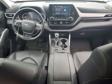 Toyota Highlander III 2022 Toyota Highlander XLE 2022 3.5l 3.5 Benzyna 295KM, zdjęcie 8