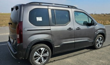 Peugeot Rifter Standard 1.5 BlueHDI 130KM 2018 Peugeot RIFTER Automat, zdjęcie 1