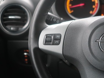 Opel Corsa D Hatchback 1.2 Twinport ECOTEC 85KM 2011 Opel Corsa 1.2, Klima, Tempomat, zdjęcie 14