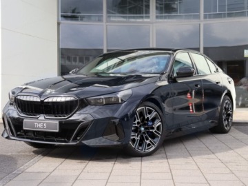 BMW Seria 5 G90-91 Touring 2.0 520d 197KM 2026 2.0 520d xDrive M Sport (197KM) | Wentylacja foteli, zdjęcie 2