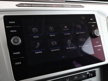 Volkswagen Passat B8 Variant 2.0 TDI BlueMotion SCR 150KM 2019 Volkswagen Passat 2.0TDI Comfortline Tempomat, zdjęcie 22