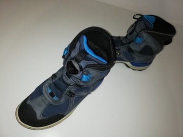 Zimowe buty Ecco z Gore-tex. Boa. Rozmiar 33.