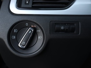 Skoda Rapid II Liftback Facelifting 1.0 TSI 110KM 2017 Skoda Rapid Spaceback 1.0 TSI, Salon Polska, zdjęcie 15