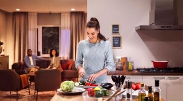 PHILIPS HUE Белая и цветная светодиодная игровая трубка