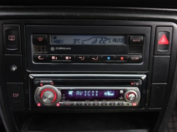 Volkswagen Passat B5 Sedan 1.9 TDI 130KM 2003 VW Passat 1.9 TDI, Klima, Klimatronic,ALU, zdjęcie 11