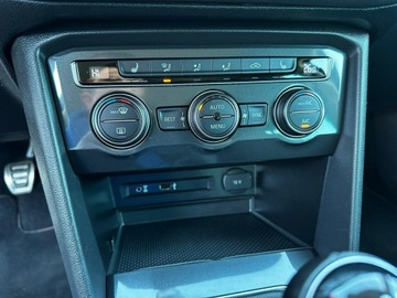 Volkswagen Tiguan II SUV 1.4 TSI 150KM 2017 Volkswagen Tiguan 1Ręka! Grzane fotele, zdjęcie 22