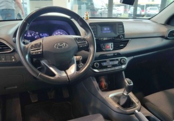 Hyundai i30 III Hatchback Facelifting 1.5 T-GDI 48V 160KM 2021 Hyundai i30 2021 1.5T-GDI 160KM 48V Classic Plus 45.595km Salon Polska 1wl, zdjęcie 17