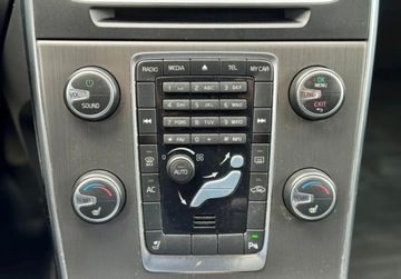 Volvo V60 I Kombi 2.0 D3 163KM 2010 Volvo V60 D3 5cyl 163KM Automat bixenon polskory PDC Navi 2.0 Diesel, zdjęcie 21