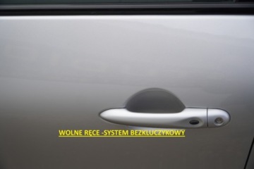 Renault Captur I Crossover Facelifting 0.9 Energy TCe 90KM 2018 Renault Captur Duza NawigacjaLed Pure VisionPol SkoraParktronicTempomatBog, zdjęcie 25