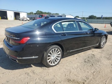 BMW Seria 7 G70 2022 BMW Seria 7 740i 2022 3.0l 3.0 Benzyna 335KM, zdjęcie 3