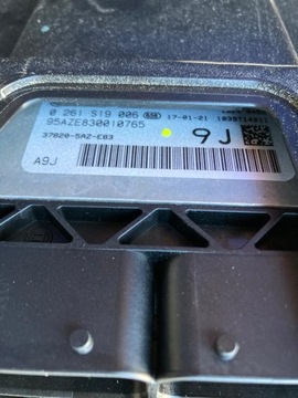 ECU HONDA CIVIC X 1.0 VTEC T 37820-5AZ-E83 0261S19006