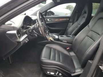 Porsche Panamera II Executive 4.0 550KM 2018 Porsche Panamera 2018, 4.0L, 4x4, TURBO, od ubezpieczalni 4.0 Benzyna 550KM, zdjęcie 7