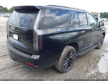 Cadillac Escalade III 2025 Cadillac Escalade Sport, 2025r., 4x4, 6.2L 6.2 Benzyna 420KM, zdjęcie 2
