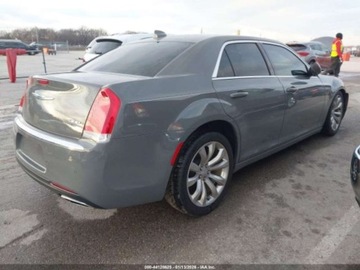 Chrysler 300C II 2018 Chrysler 300 Touring 2018 3.6 Benzyna 292KM, zdjęcie 5