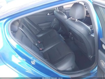 Kia Stinger Liftback 2.0 T-GDi 245KM 2020 Kia Stinger 2020 Kia Stinger GT-Line RWD 2.0 Benzyna 245KM, zdjęcie 10