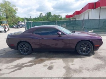 Dodge Challenger III 2021 Dodge Challenger SXT 2021 3.6l 3.6 Benzyna 303KM, zdjęcie 6
