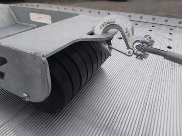 Бронированные транспортные ролики под пороговое колесо 2500кг 5