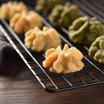 Металлическая стойка для охлаждения и глазирования тортов, сушки хлеба, 25 х 40 см.