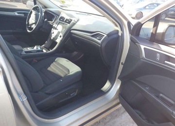 Ford Fusion 2019 Ford Fusion Hybrid SE, od ubezpieczalni 2.0 Hybryda 141KM, zdjęcie 10