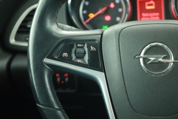 Opel Astra J Sports Tourer Facelifting 1.4 Turbo ECOTEC 120KM 2012 Opel Astra 1.4 T, Klima, Tempomat, Parktronic, zdjęcie 13