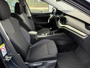 Skoda Octavia IV Kombi 2.0 TDI 115KM 2021 Škoda Octavia Skoda Octavia 2.0TDi 115KM 2021, zdjęcie 12