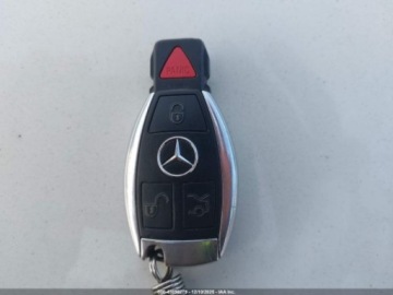 Mercedes CLA C117 2017 Mercedes-Benz CLA 2017 r., 2,0L 250 4MATIC 2.0 Benzyna 208KM, zdjęcie 11