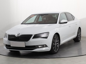Skoda Superb III Liftback 2.0 TSI 220KM 2016 Skoda Superb 2.0 TSI, Salon Polska, Serwis ASO, zdjęcie 1