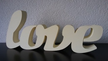 любовная надпись 3D буквы связаны