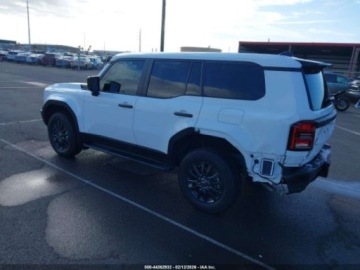 Toyota Land Cruiser VIII 2025 Toyota Land Cruiser 2025r., 4x4, 2.4L 2.4 Benzyna 326KM, zdjęcie 3