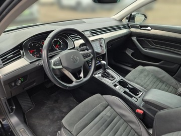 Volkswagen Passat B8 Variant Facelifting 2.0 TDI SCR 150KM 2022 Volkswagen Passat B8 Lift 2.0 TDI / 150 KM DSG Ele, zdjęcie 8