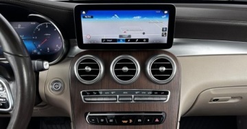 Mercedes GLC C253 SUV Facelifting 2.0 220d 194KM 2020 Mercedes-Benz GLC SalonPL 4Matic AMG Line Kamera360 Burmester CarPlay Andr, zdjęcie 17