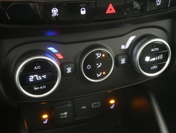Fiat Tipo II Hatchback Facelifting 1.6 MultiJet 130KM 2022 Fiat Tipo 1.6 MultiJet, Salon Polska, zdjęcie 11