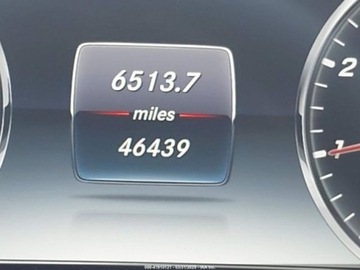 Mercedes Klasa S W222 2017 Mercedes-Benz Klasa S 2017 MERCEDES-BENZ S 550 4.7 Benzyna 448KM, zdjęcie 11