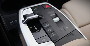 BMW Seria 2 G42-U06 2023 BMW Seria 2 (Nr.047) 1.5 X-Drive Hybryda Plug-In Automat Kamera Navi Gwara, zdjęcie 21